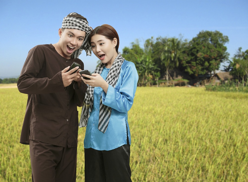 [-]VinaPhone[-]ra[-]tổng[-]đài[-]riêng[-]cho[-]người[-]nông[-]dân
